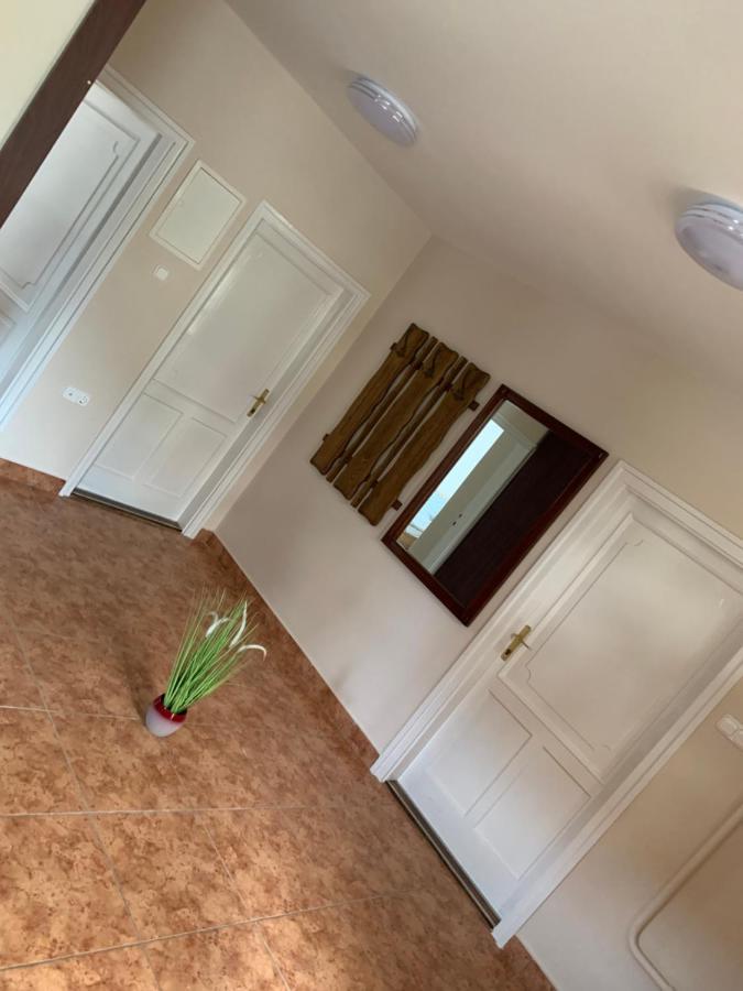 Zsuzsa Apartman Hajdúszoboszló Exterior foto