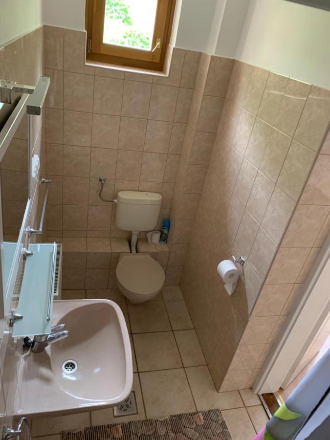 Zsuzsa Apartman Hajdúszoboszló Exterior foto