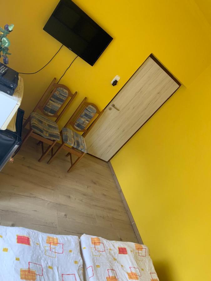 Zsuzsa Apartman Hajdúszoboszló Exterior foto